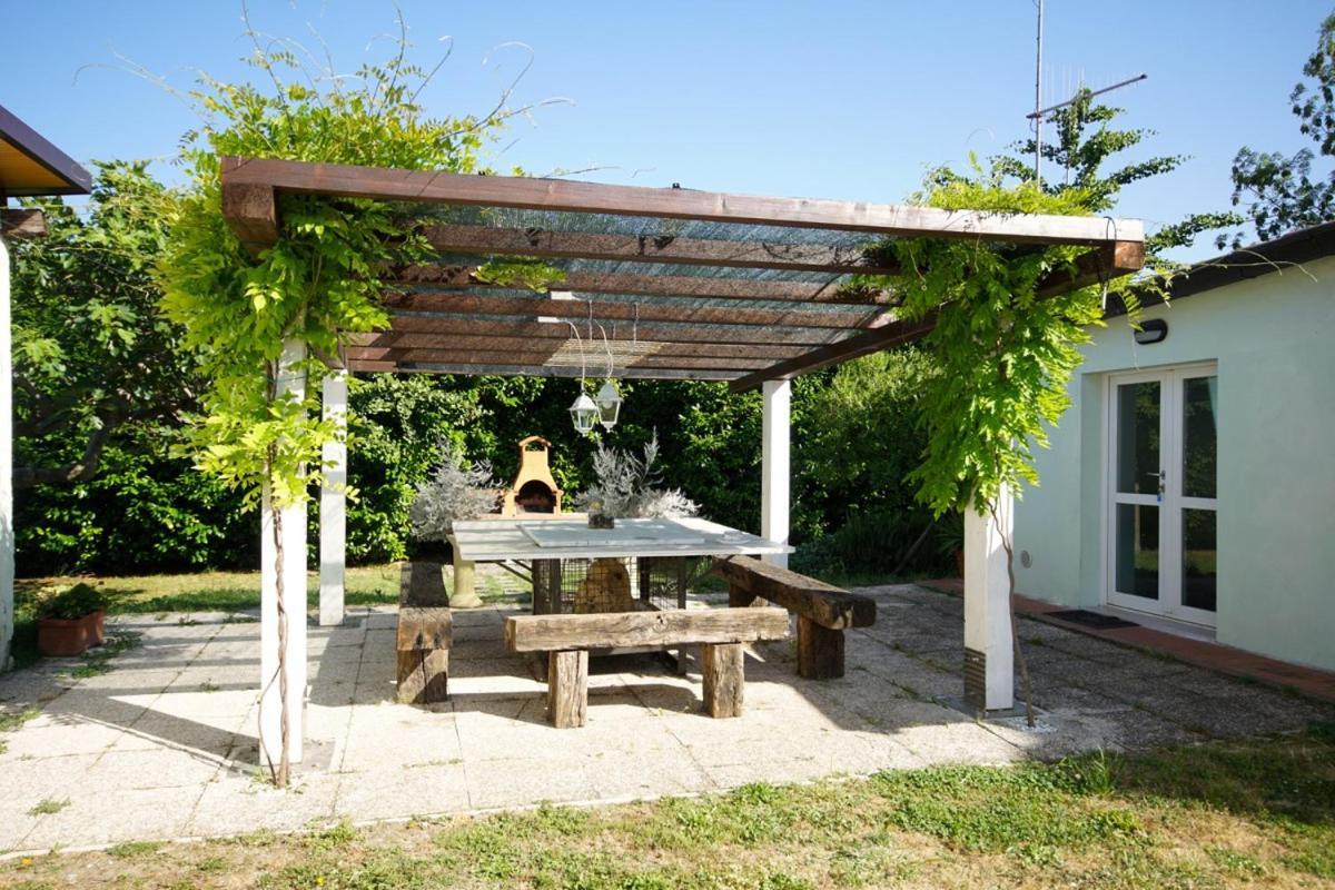 تشيزينا B&B Borgo Del Priolo - Petfriendly المظهر الخارجي الصورة
